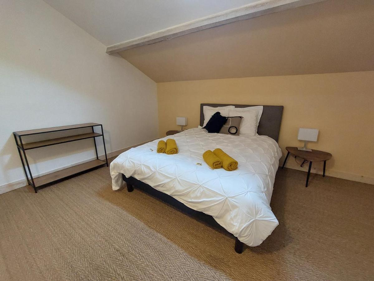"Le Petit Bonheur" Gite Van 4 Tot 12 Personen Met Prive Vijver Van 2Ha Maisonnais-Sur-Tardoire Exterior foto