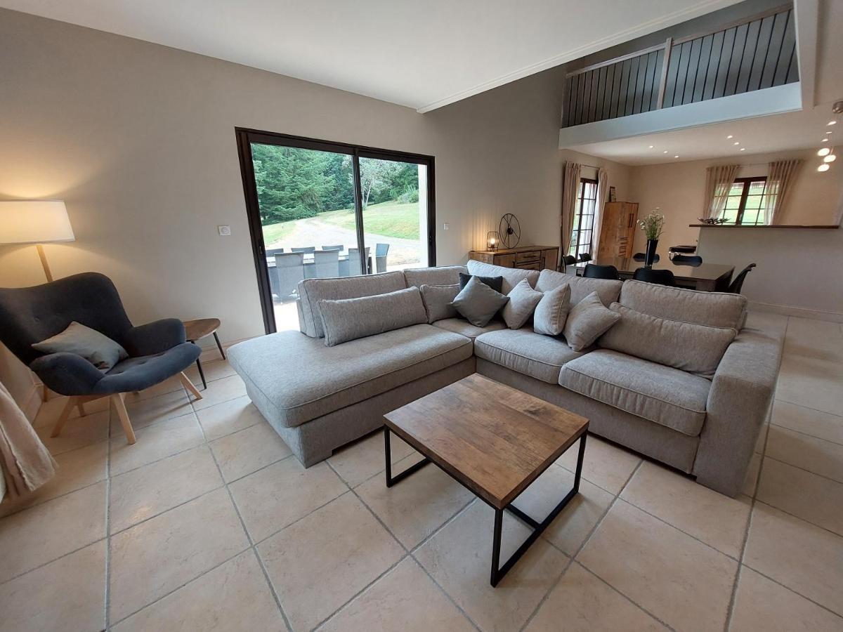 "Le Petit Bonheur" Gite Van 4 Tot 12 Personen Met Prive Vijver Van 2Ha Maisonnais-Sur-Tardoire Exterior foto